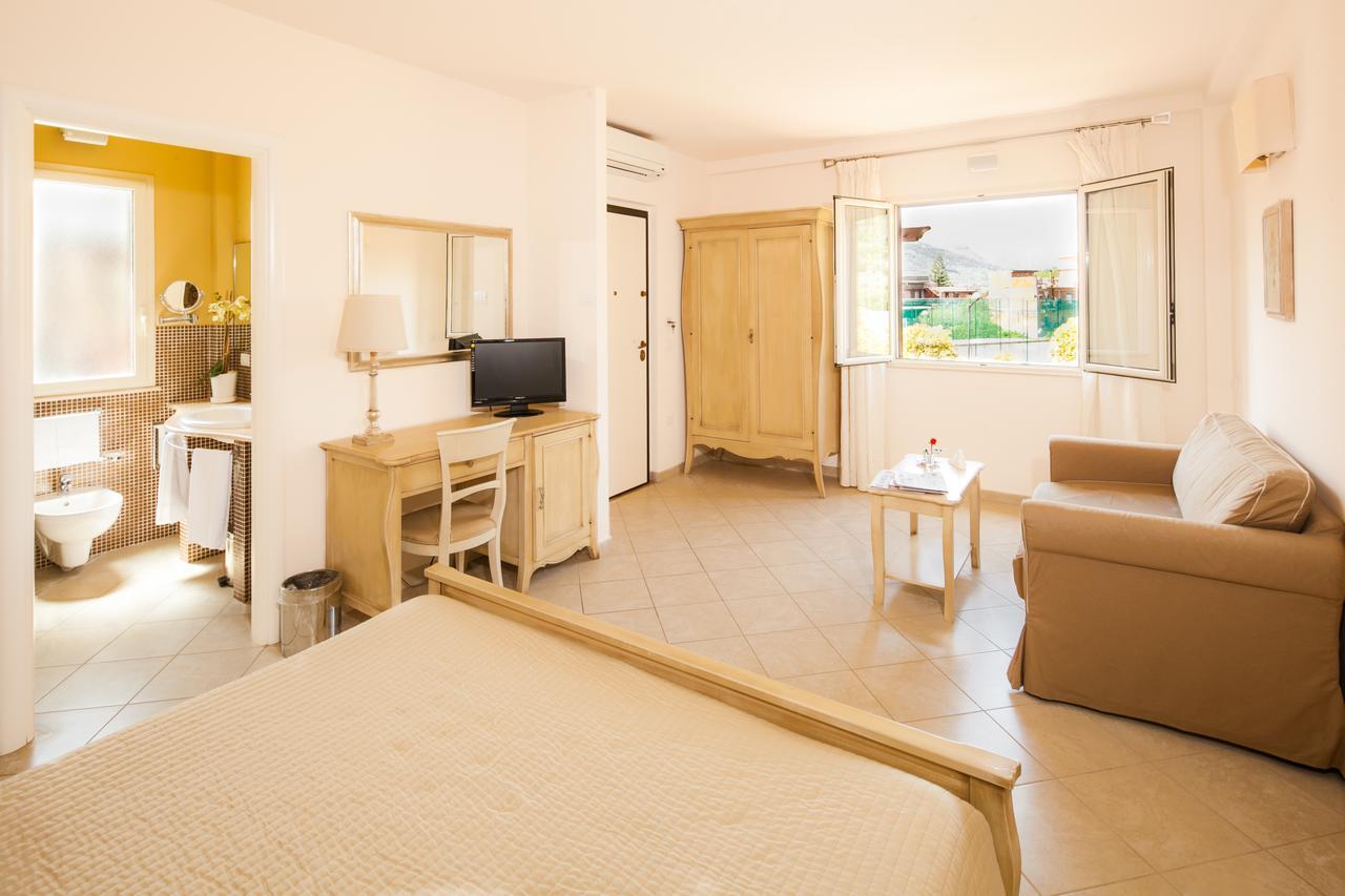 Alcantara Resort Di Charme Adults Only ガッジ エクステリア 写真