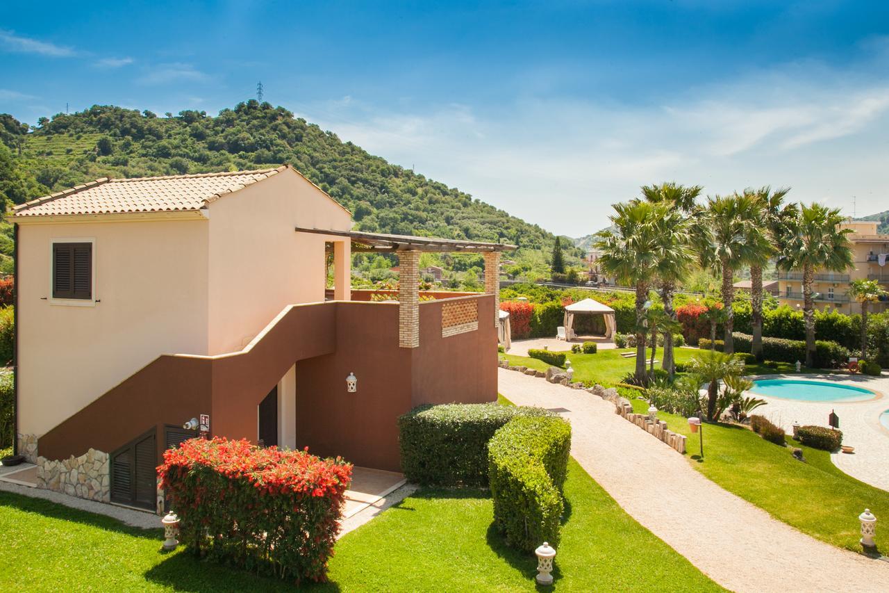 Alcantara Resort Di Charme Adults Only ガッジ エクステリア 写真