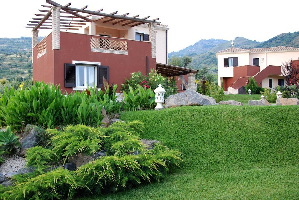 Alcantara Resort Di Charme Adults Only ガッジ エクステリア 写真